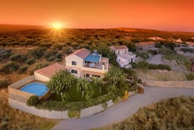 Traditional Ioannis Cottage