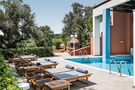 Vilia House On The Hill