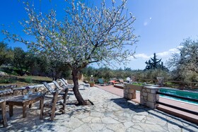 Villa Kastro Estate