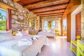 Villa Kastro Estate