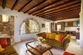 Villa Kastro Estate
