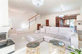 Villa Roxani