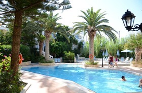 Kastalia Suites & Village Saint Nikolas