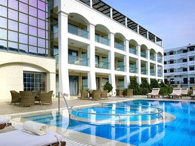 Albatros Spa & Resort Hotel