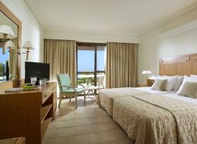 Knossos Royal Hotel