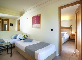 Knossos Royal Hotel