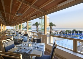 Knossos Royal Hotel