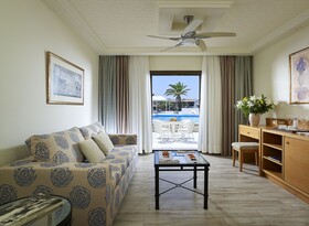 Knossos Royal Villas