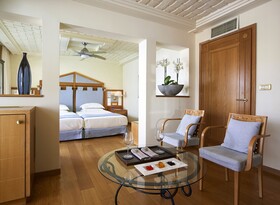 Knossos Royal Villas