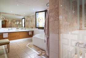 Knossos Royal Villas