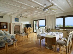 Knossos Royal Villas