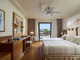Knossos Royal Villas