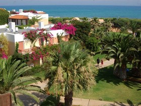Anissa Beach & Village