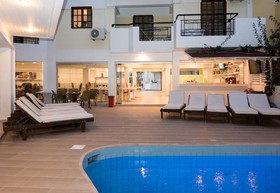 Artemis Hotel Apartments