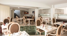 Artemis Hotel Apartments