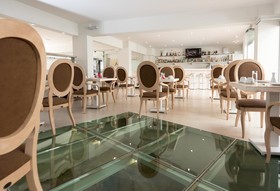 Artemis Hotel Apartments