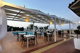 Saradari Beach Hotel