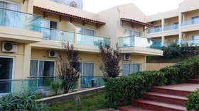 Saradari Beach Hotel