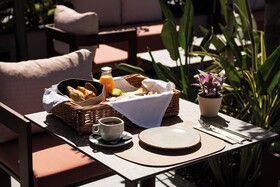 Cosmeen Lifestyle Boutique Stay