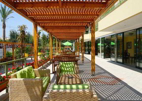 Eri Beach & Village