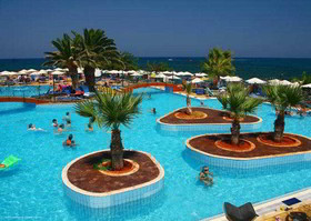 Eri Beach & Village