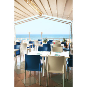 Evelyn Beach Hotel