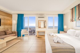 Glaros Beach Hotel