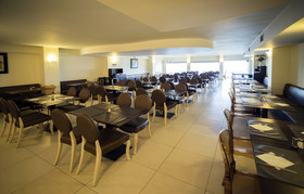 Golden Beach Hotel