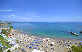 Golden Beach Hotel