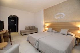 Golden Beach Hotel