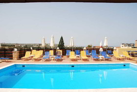 Golden Valentin Apartments