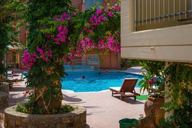 Kahlua Boutique Hotel