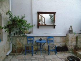 Kostas & Maria Traditional Villa