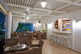 Mari Kristin Beach Hotel