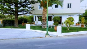 Mastorakis Hotel & Studios