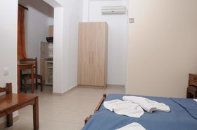 Mastorakis Hotel & Studios