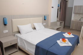 Mastorakis Hotel & Studios