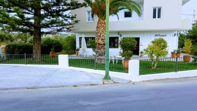 Mastorakis Hotel & Studios