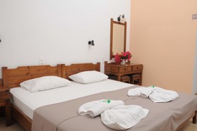 Mastorakis Hotel & Studios