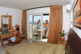 Mediterraneo Hotel