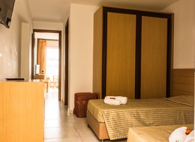 Mediterraneo Hotel