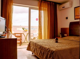 Mediterraneo Hotel