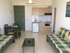 Nikolas Villas Apartments