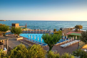 Silva Beach Hotel