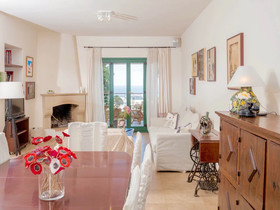 Villa Loukia