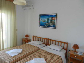 Zorbas Hotel