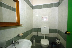 Aloni Suites