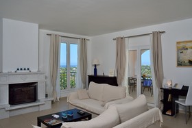 Chrysiida Luxury Suites