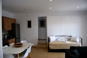 Chrysiida Luxury Suites