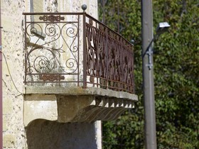 Traditional House Petronikolis